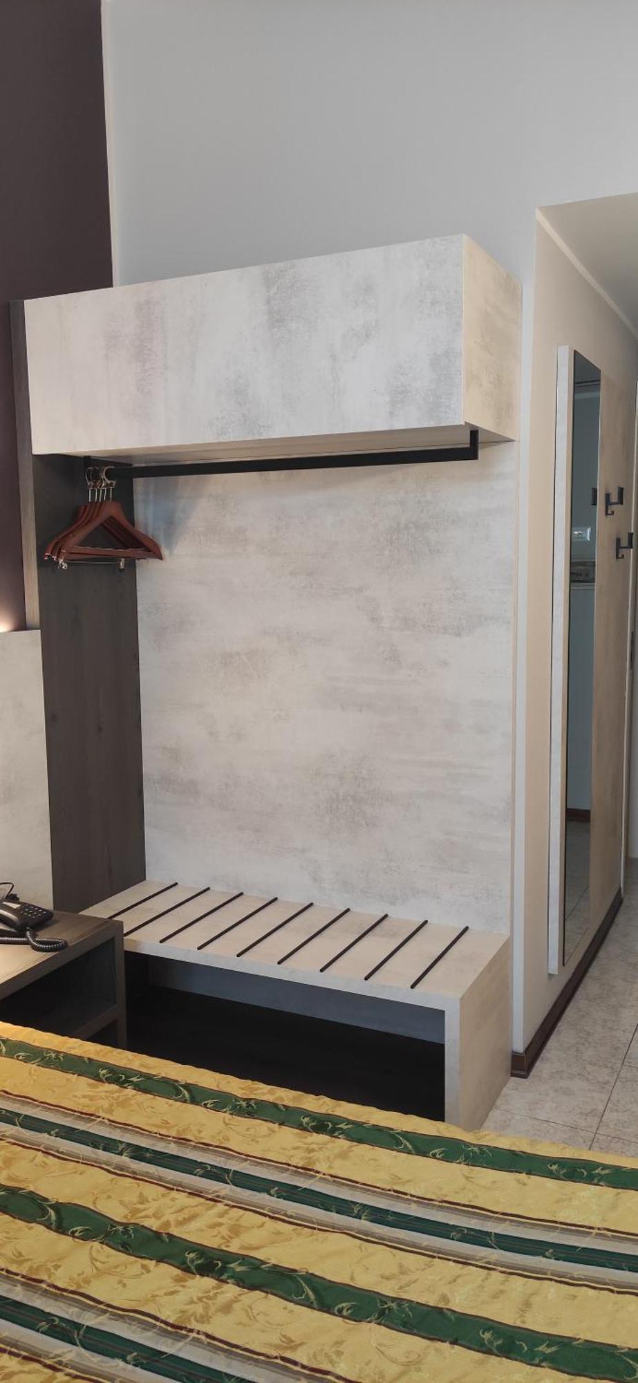 Hotel Mistral Milano Dış mekan fotoğraf