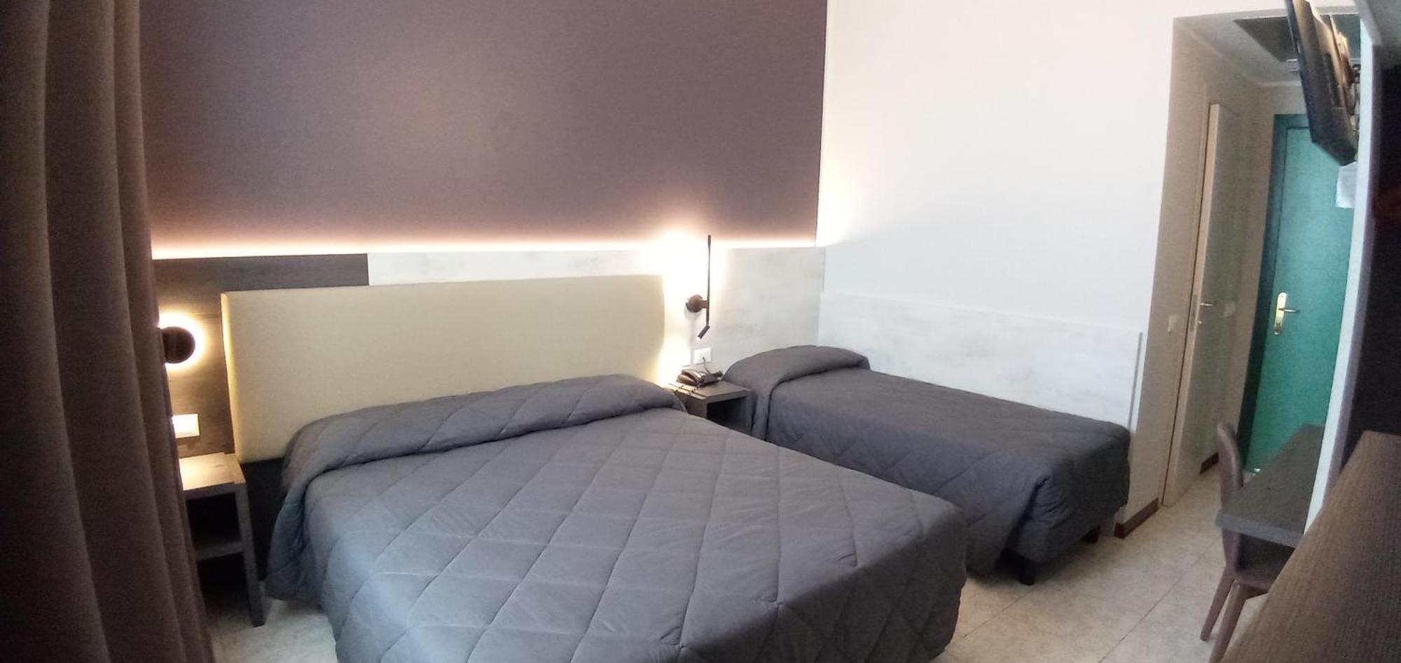 Hotel Mistral Milano Dış mekan fotoğraf