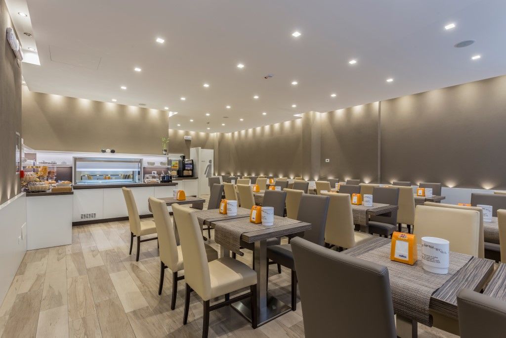 Hotel Mistral Milano Dış mekan fotoğraf