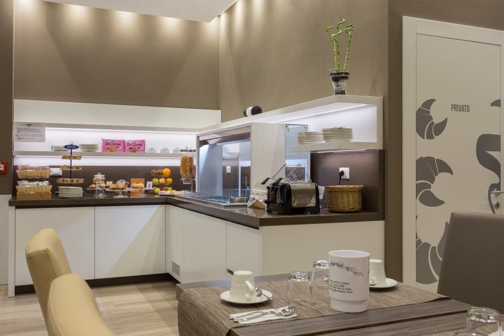 Hotel Mistral Milano Dış mekan fotoğraf